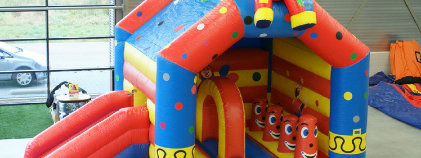 Hüpfburg Clown groß