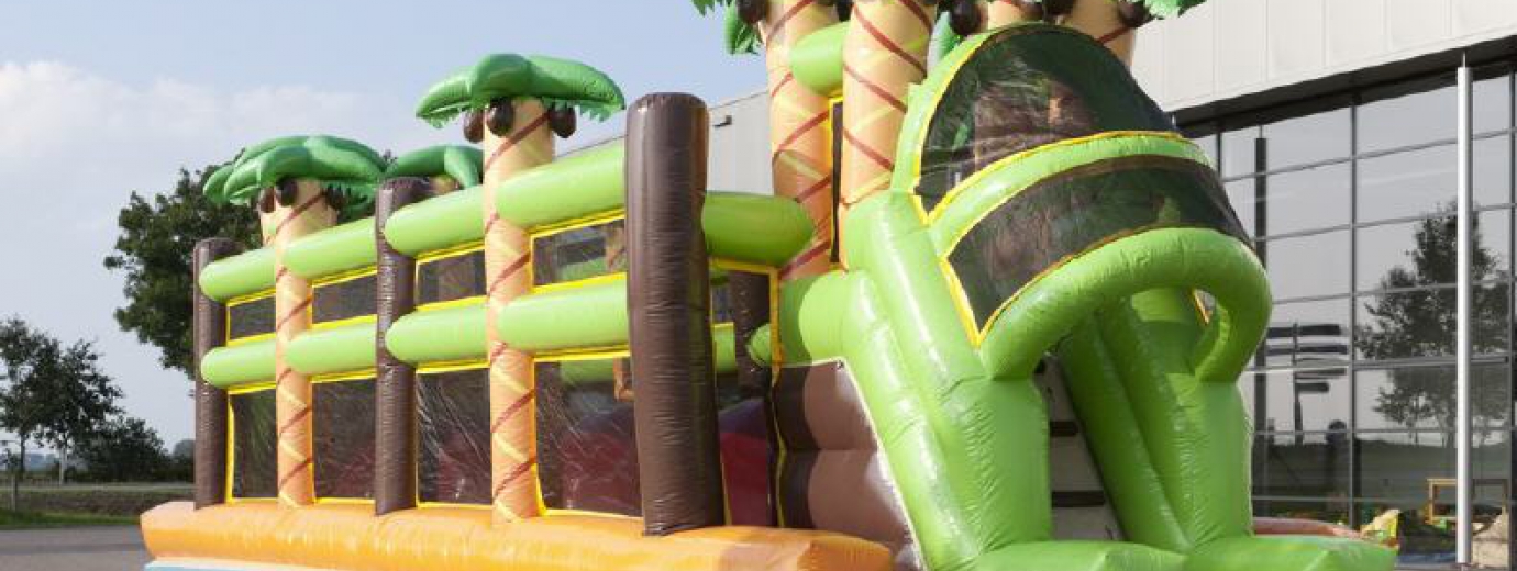 teloeken-event-gmbh-huepfburg-xxl-mega-baelle2